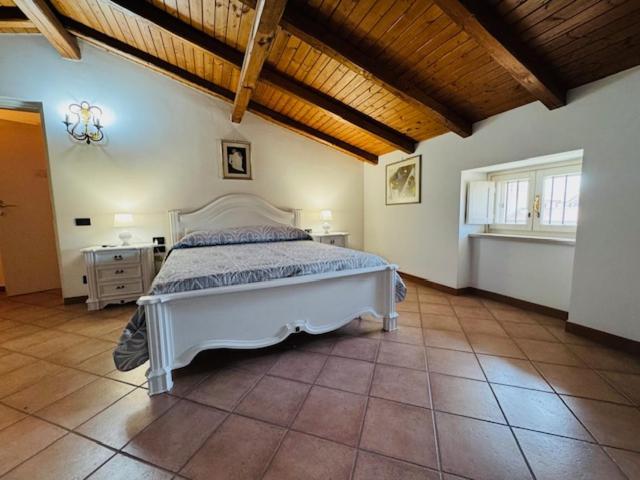 Casa Pepe - Fondi Vertice Rooms Экстерьер фото