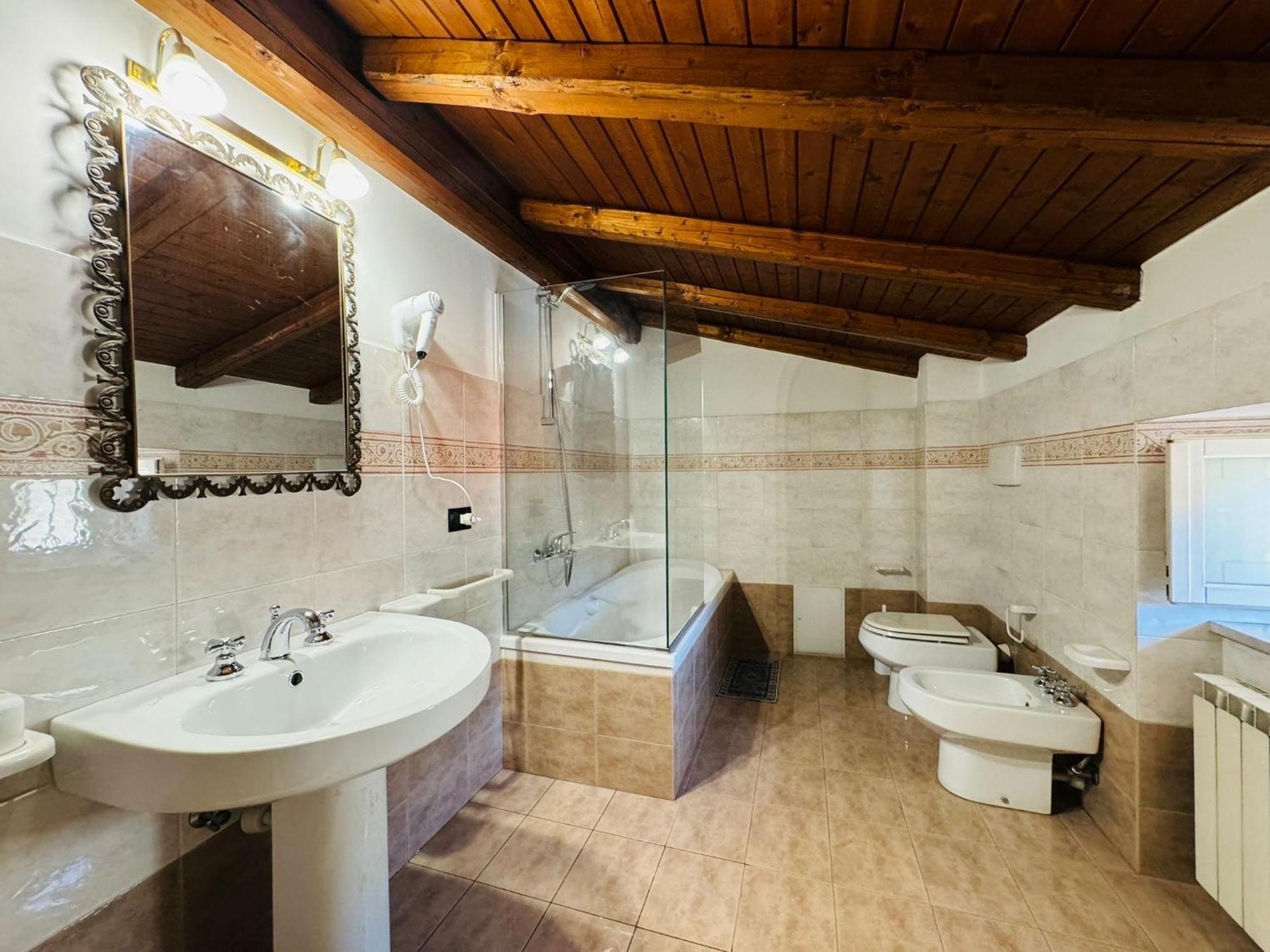 Casa Pepe - Fondi Vertice Rooms Экстерьер фото