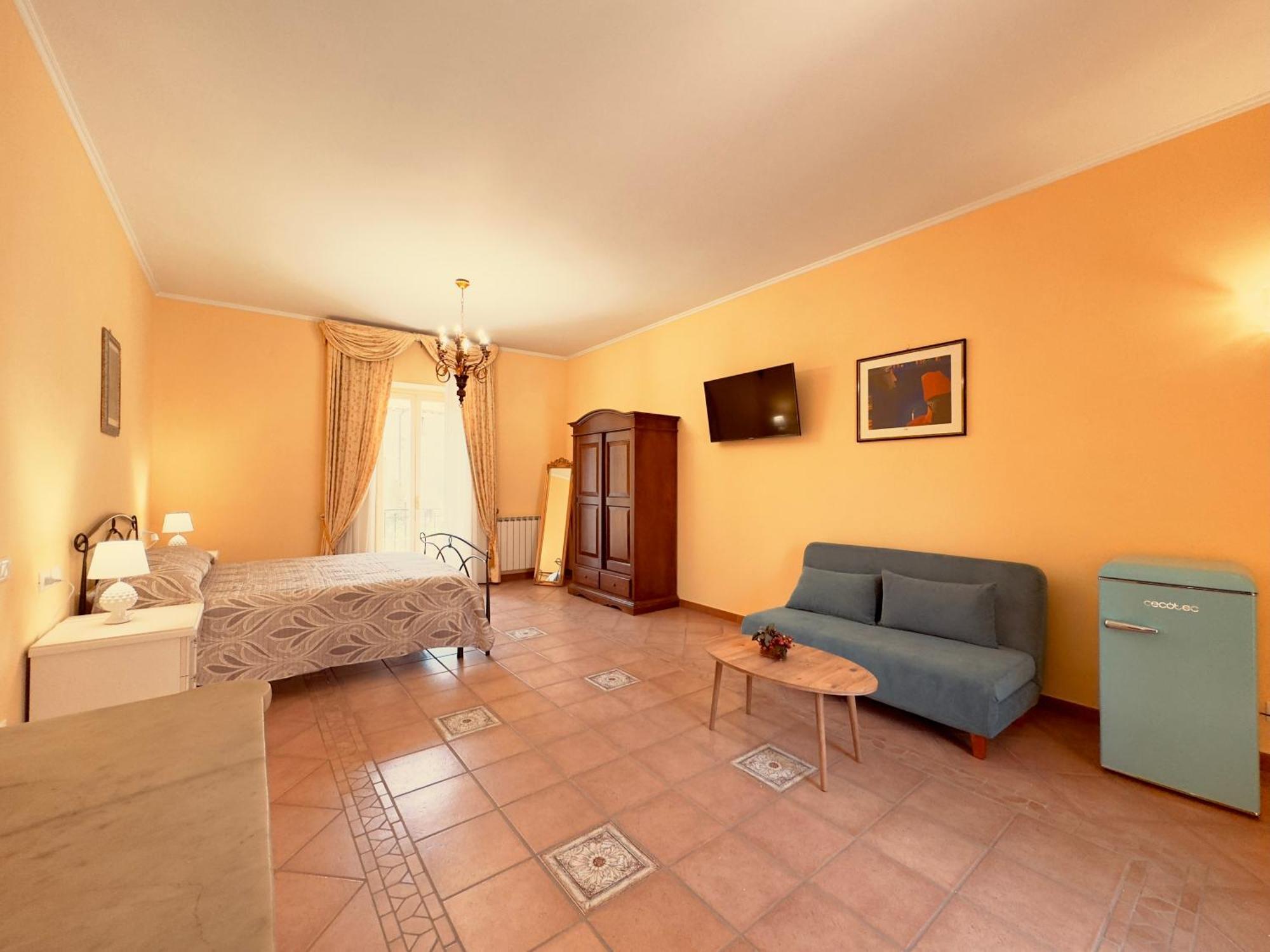 Casa Pepe - Fondi Vertice Rooms Экстерьер фото