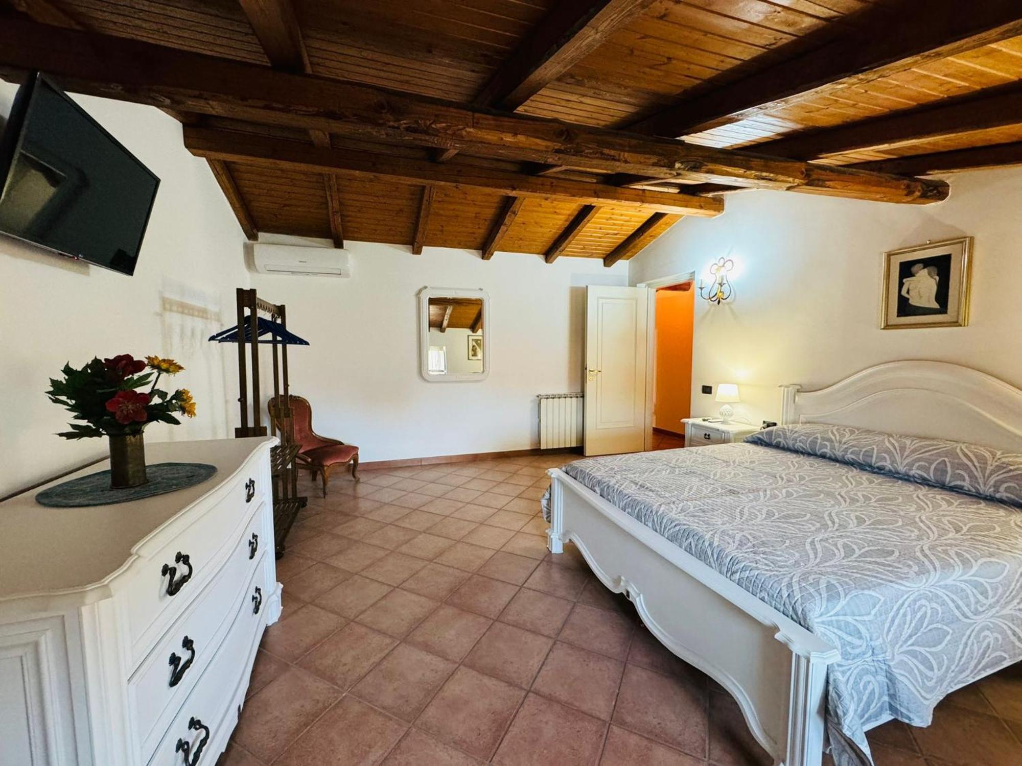 Casa Pepe - Fondi Vertice Rooms Экстерьер фото
